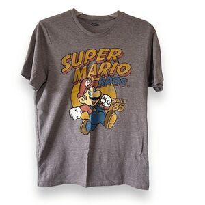 Vintage Super Mario T-shirt, Size M